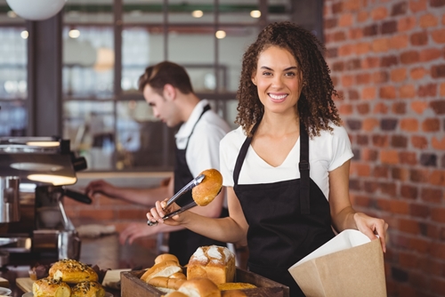 Predictive analytics can bring large restaurants and their patrons closer together.